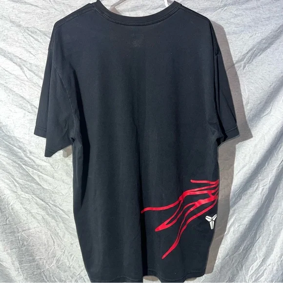 Nike Kobe Bryant 24 Graphic Tee - Men’s XL - Picture 3 of 6